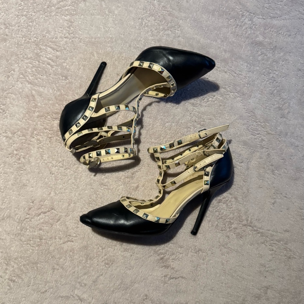Chic Black and Cream Studded Heels